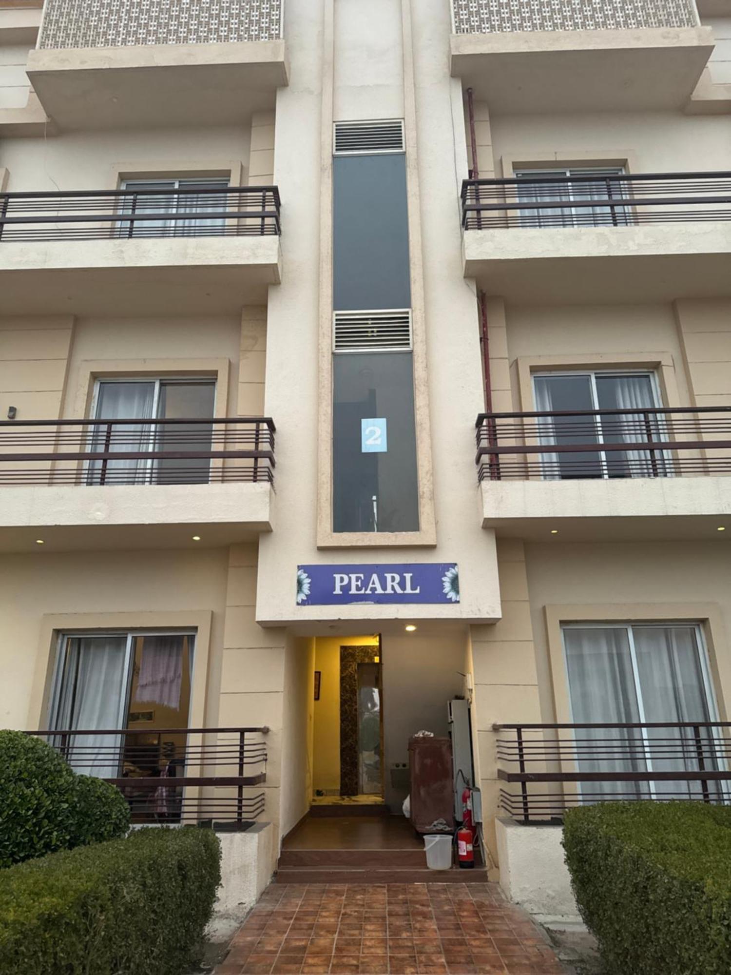Pearl Suites At Omex Entrenity Vrindavan Bagian luar foto